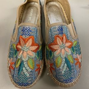 Johnny Was Elysia Espadrilles - Size 39 (8.5 to 9)